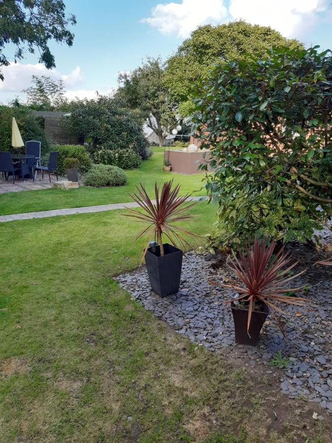 The White Dove Bed And Breakfast With Glamping Newark Showground Extérieur photo